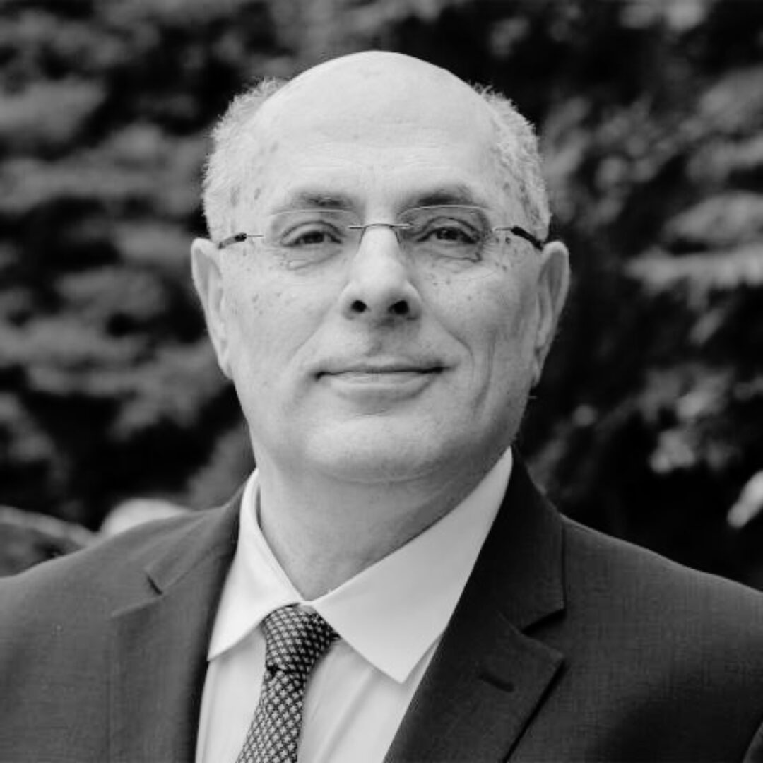 عدنان مزارعی